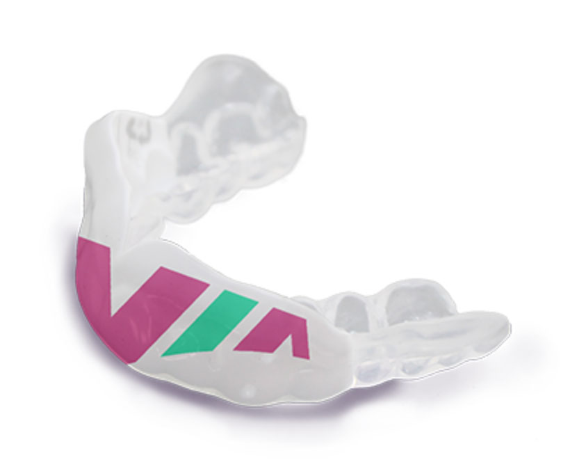 うえさか歯科 スポーツマウスピース VIA カスタムプロ