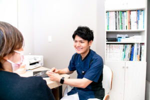 カウンセリングの様子　受け口